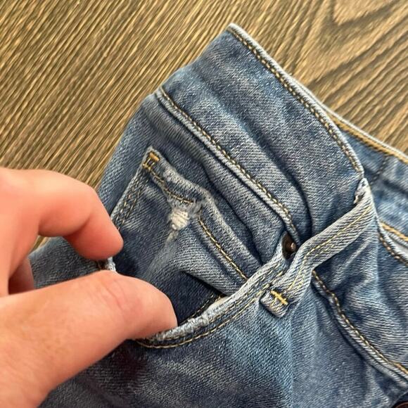 Abercrombie & Fitch Ankle Jeans High Rise Distressed Button Fly Blue Size 28/6 - Picture 4 of 11